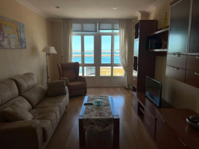 Apartamento frente al mar